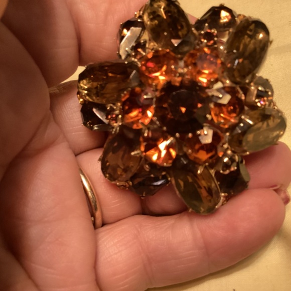 VINTAGE FABULOUS BROOCH MOMS COLLECTION. WEISS? JULIANA ?UNMARKED TREASURE - Picture 2 of 13